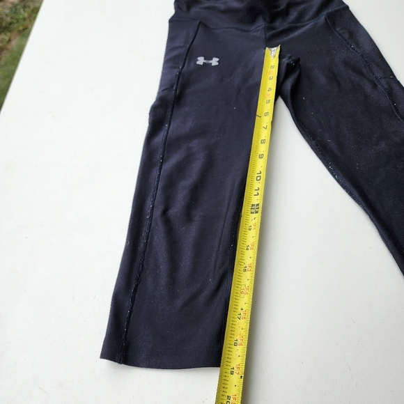 Under Armour HeatGear Compression Pants Cropped Leggings Running Black Womens M - Picture 2 of 9
